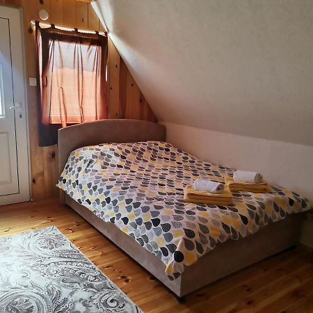 Village Cottage Жабляк Экстерьер фото