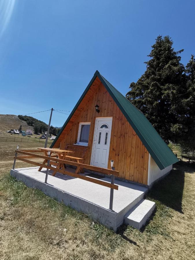 Village Cottage Жабляк Экстерьер фото